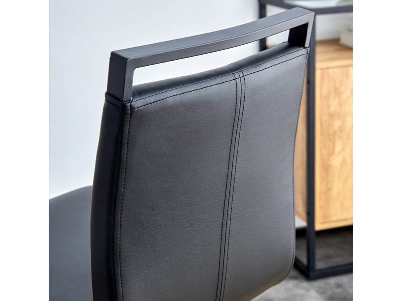  Lot de 2 tabourets de bar avec repose-pieds et dossier, en simili cuir et métal noir  - Conforama E