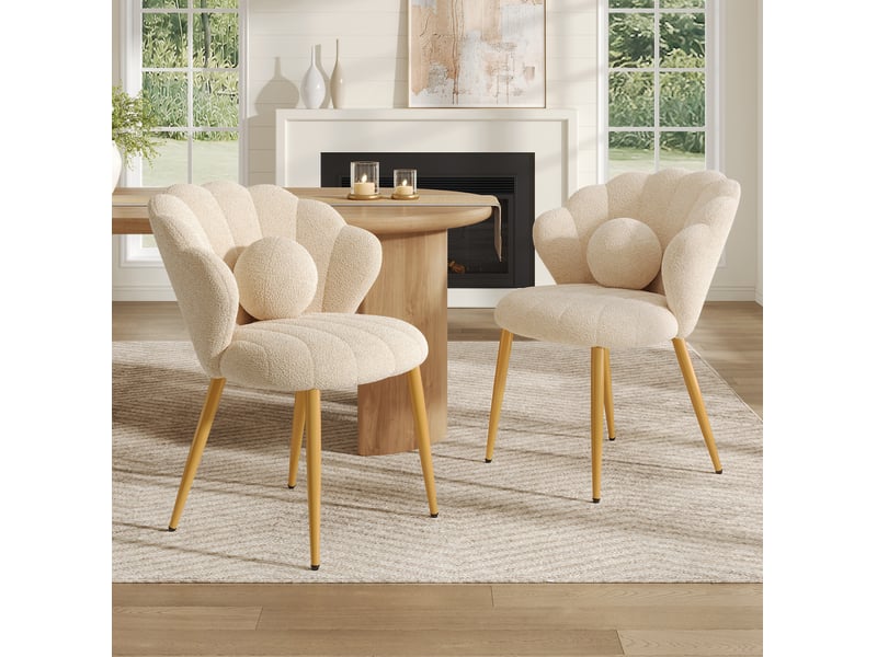  Lot de 2 chaises de salle à manger 60x62,5x83 cm, dossier coquille, coussins, tissu bouclette, pieds dorés, beige  - Conforama B