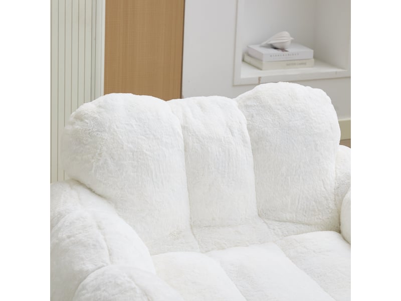  Fauteuil 1 places - 105x90x75cm - design pétales fleur, chauffeuse rembourrée effet fourrure avec dossier forme cœur - blanc  - Conforama C