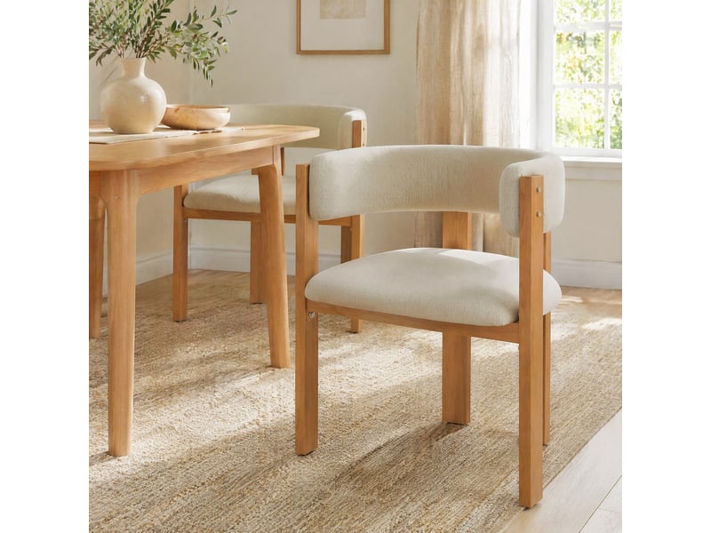  Lot de 2 chaises de salle à manger ergonomiques beige et naturel avec pieds en métal aspect bois  - Conforama B