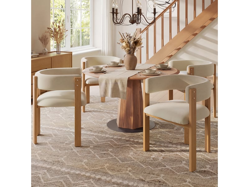  Lot de 2 chaises de salle à manger beige, dossier ergonomique rembourré, pieds métal effet bois naturel, assise épaisse, charge 150 kg  - Conforama C