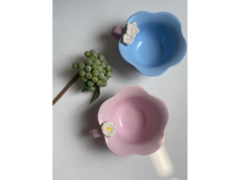  Petite tasse en céramique, fleur rose, 220 ml  - Conforama C