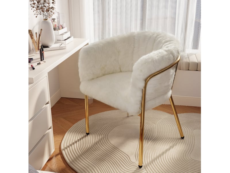  Lot de 4 chaises repas 57 x 57 x 77 cm – blanc – fausse fourrure douce, pieds métal dorés, style chic  - Conforama B