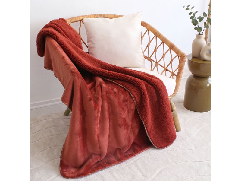  Plaid effet fourrure en flanelle sherlock 300 g,m² 125x150 cm – finition surjet - 125x150cm - terre cuite  - Conforama A