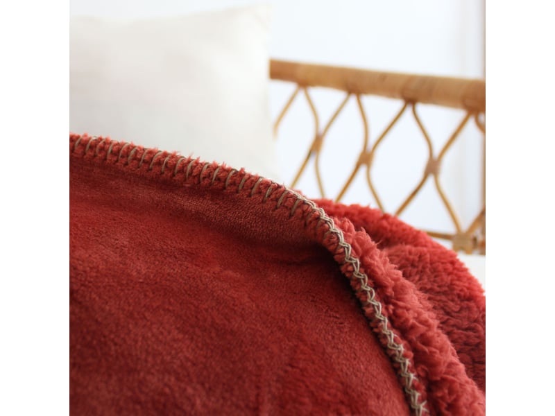  Plaid effet fourrure en flanelle sherlock 300 g,m² 125x150 cm – finition surjet - 125x150cm - terre cuite  - Conforama C