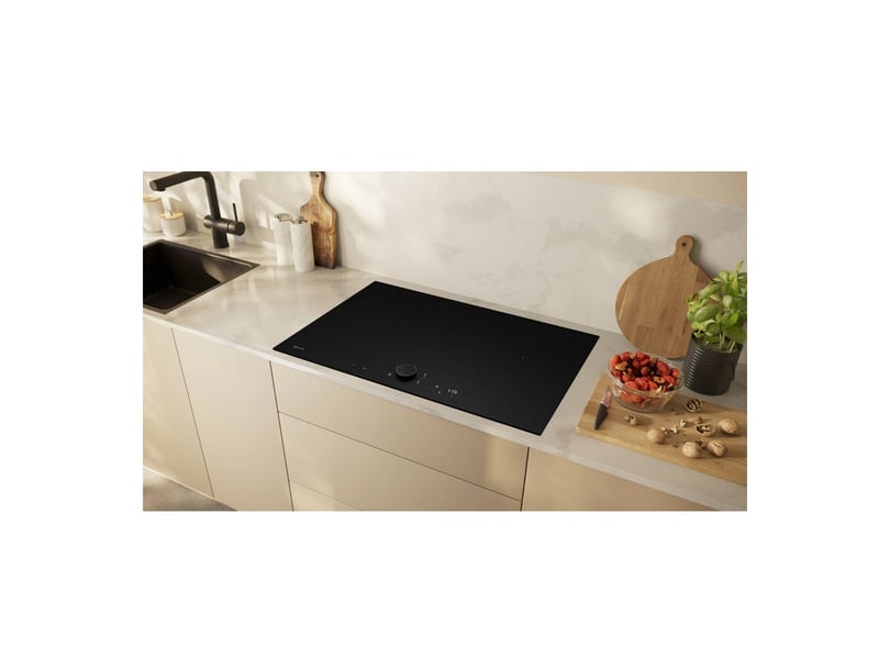  Neff - table de cuisson induction 80cm 5 feux 7400w noir t68nuv4a0 - n 90 T68NUV4A0 - Conforama B