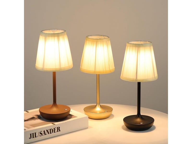  Lampe de table led sans fil rechargeable, tactile et dimmable, 3 couleurs de lumière, batterie 1200 mah, usb  - Conforama C