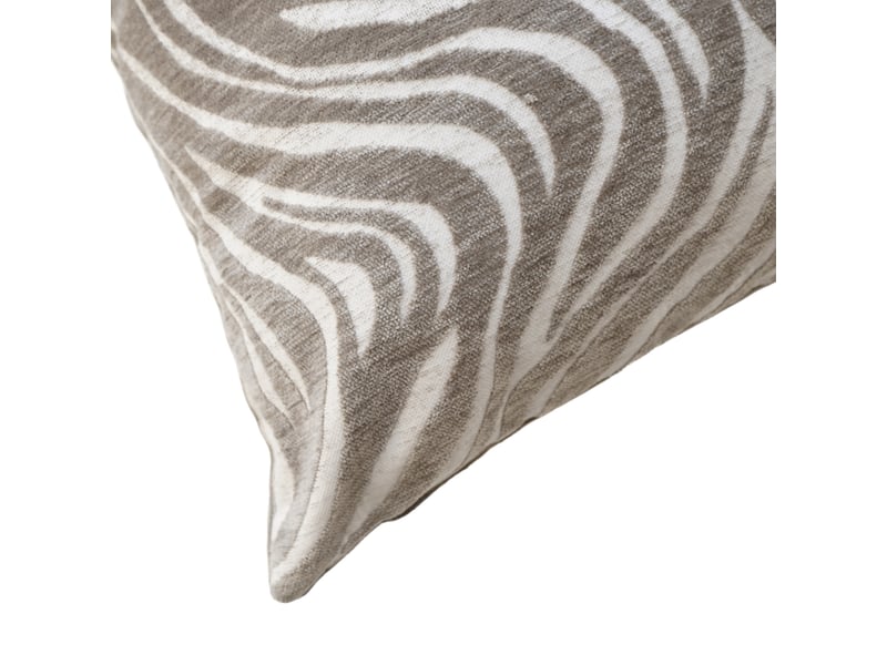  Coussin décoratif carré en velours jacquard à motif zébré 40x40 cm  - Conforama B