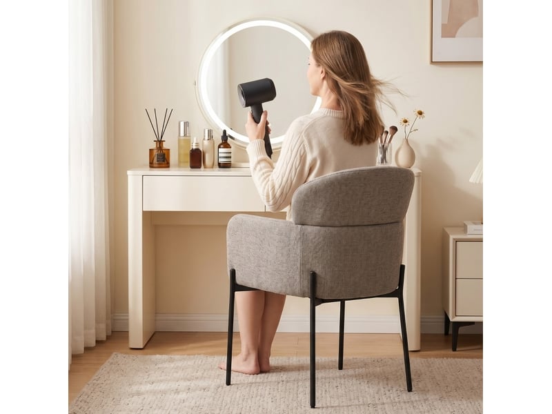  Fauteuil de salon fixe avec accoudoirs, revêtement aspect chenille, pieds en métal, marron clair  - Conforama E