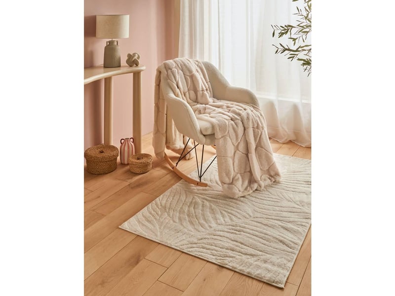  Plaid boucly 180x230cm galet beige BOUCLY - Conforama D