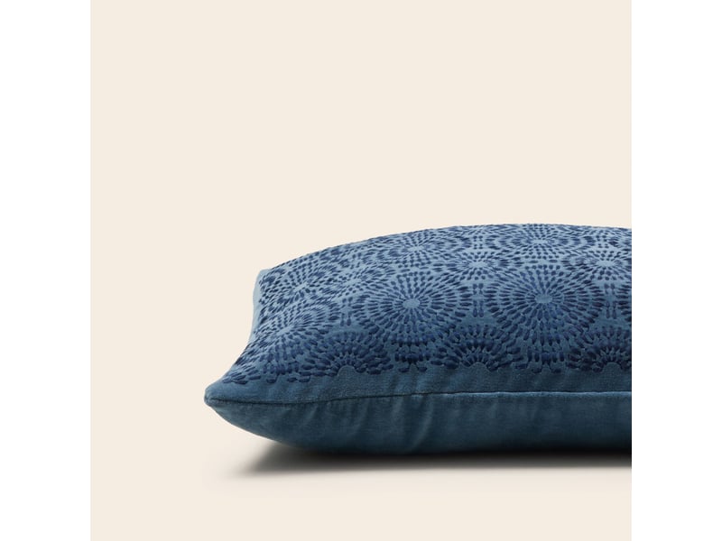  Housse de coussin en velours brodé de fil coton  solaya 26434 - Conforama C