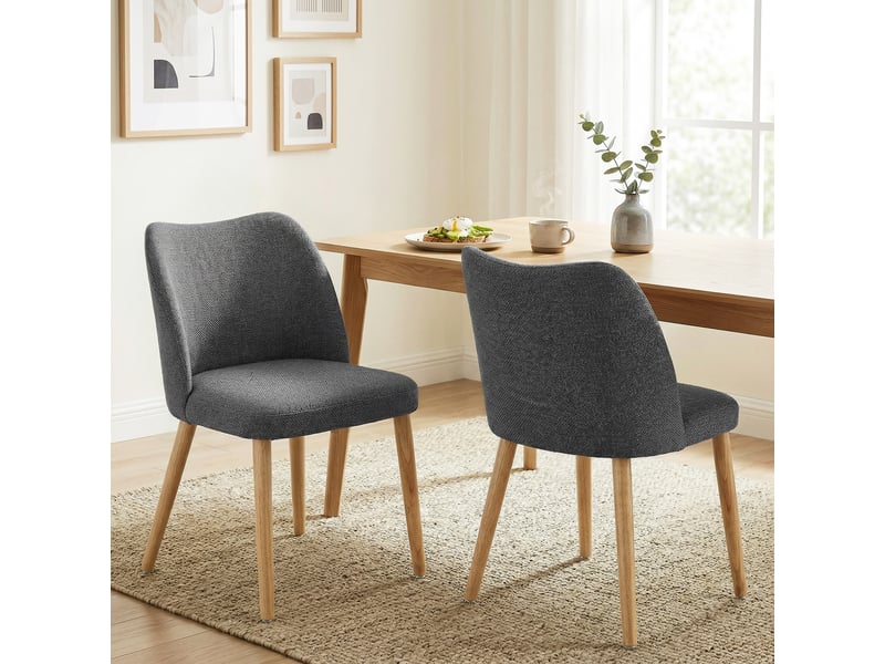 Pack de 2 chaises de cuisine nordiques avec revêtement en lin dossier courbé assise rembourrée pieds en bois gris clair - Conforama B