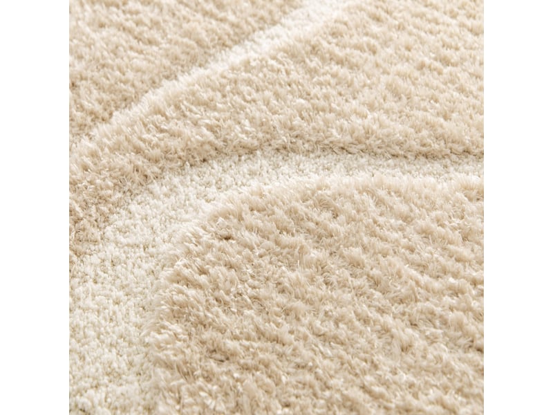  Tapis shaggy doux à relief graphique beige 160x230  - Conforama D