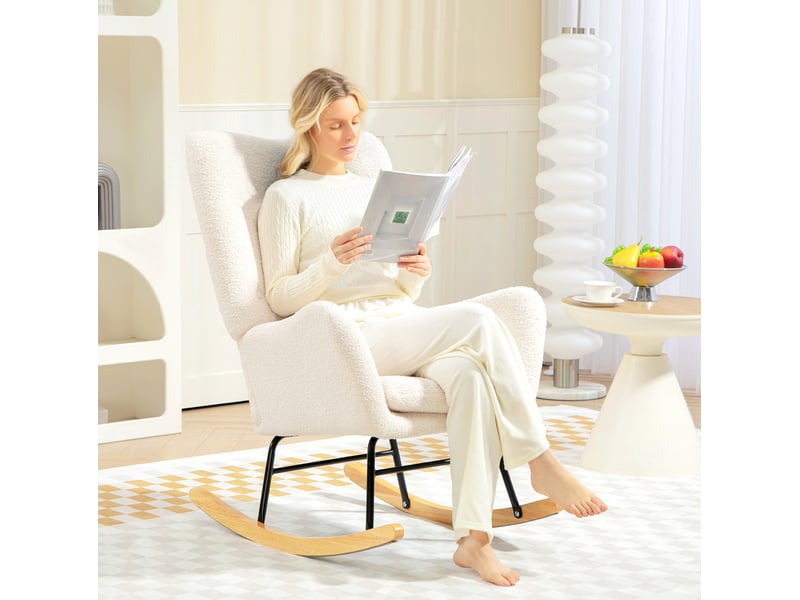  Fauteuil à bascule avec accoudoirs, coussin lombaire et base en bois, en tissu teddy blanc crème  - Conforama D