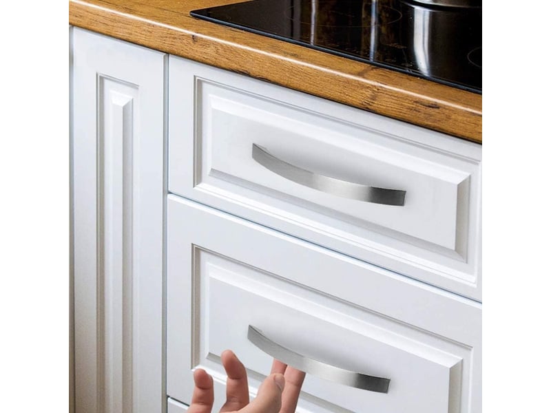 Lot de 10 poignées de meuble de cuisine chromées – entraxe 96 mm - Conforama D