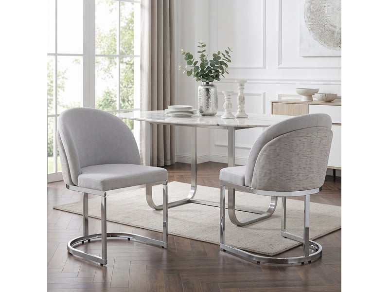  2 chaises d'appoint gris clair et argent, confortables et respirantes, style moderne, idéales pour restaurants, salons, cafés et autres lieux  - Conforama C