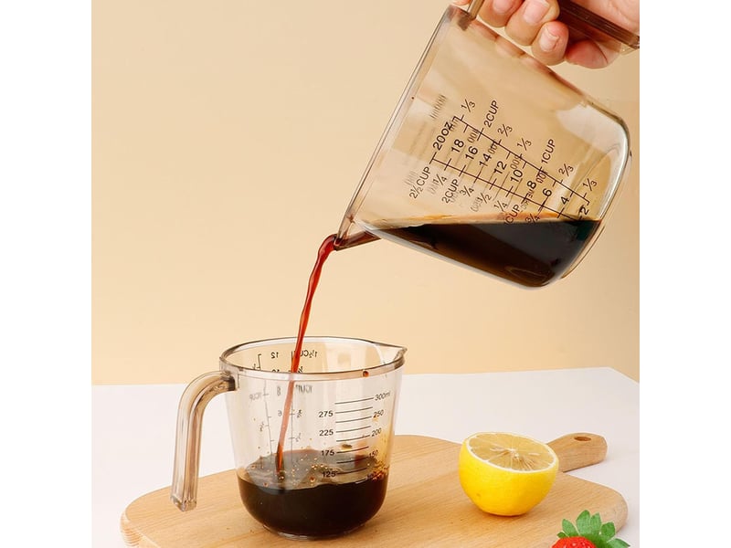 Tasse à mesurer de cuisine de 150 ml, idéale pour les mesures en pâtisserie, un outil de cuisine indispensable (1 tasse à mesurer marron transparent)  - Conforama C