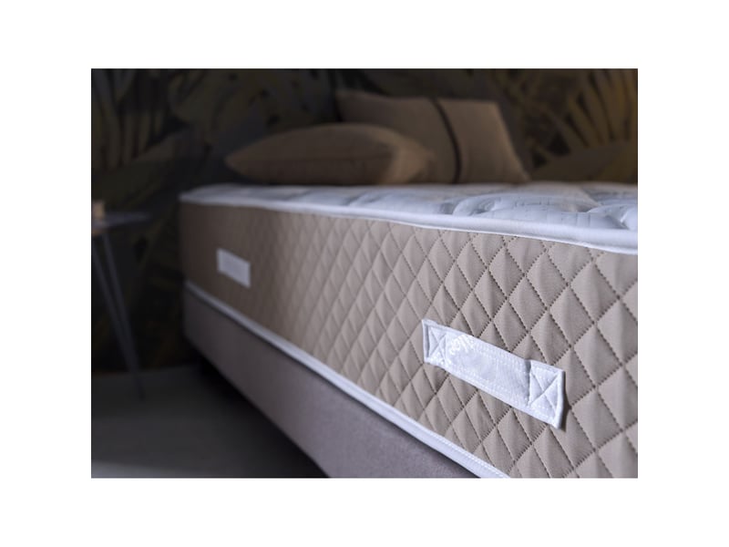  Matelas à mémoire de forme onix - mi-ferme, 5 cm de mémoire de forme, sans ressorts 8435720042214 - Conforama D