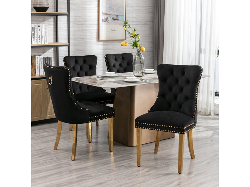  Lot de 2 chaises de salle à manger en velours noir, dossier haut capitonné, clous décoratifs, pieds finition dorée, structure en bois massif  - Conforama C