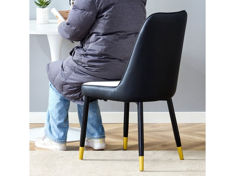  Lot de chaises 6 pièces dossier revêtement en cuir pu association noir et blanc pieds en métal noir style moderne  - Conforama B