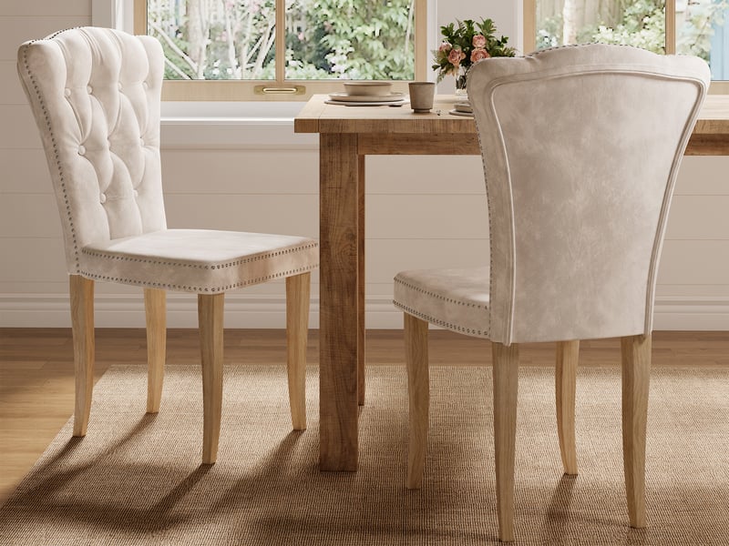  Lot de 2 chaises salle à manger, assise rembourrée en velours avec pieds en bois massif, ergonomie, pour cuisine, salle à manger, salon, chambre à coucher, beige  - Conforama B