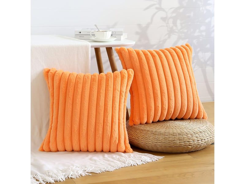 Lot de 2 housses de coussin 45 x 45 cm peluche orange chicfurn - Conforama B