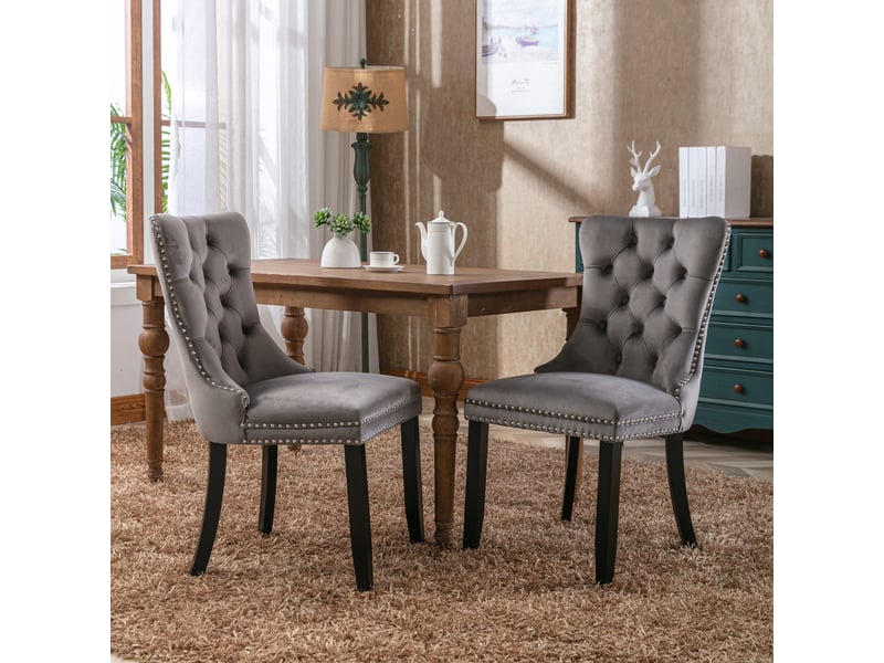  Lot de 2 chaises de salle à manger en velours gris, dossier haut capitonné, clous décoratifs, pieds en bois massif, style français élégant  - Conforama B