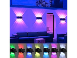 Ensemble de 4 appliques solaires murales d'extérieur – 6 LED RGB, 7 couleurs, éclairage réglable vers le haut et vers le bas, étanches, pour jardin, clôture, terrasse et allée.