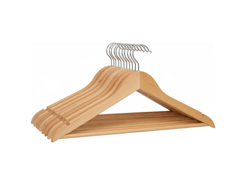  Cintres en bois pour armoire woody, lot de 30  - Conforama D